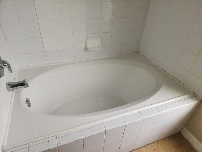 Building Photo - 1405 Teal Ct