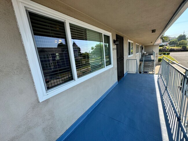 Building Photo - Spacious 2-Bedroom, 2-Bath Apartment for R...