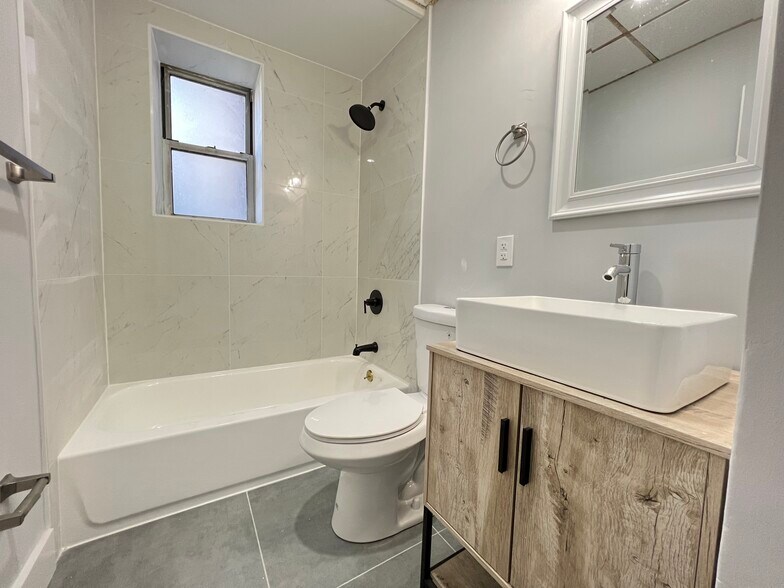 141 Park Ave 3 - 145 Park Ave