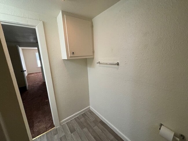 Building Photo - 2816 Putnam St