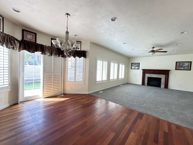 Building Photo - 5665 Piney View Ct