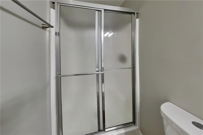 Building Photo - 3041 Stoneridge Ct