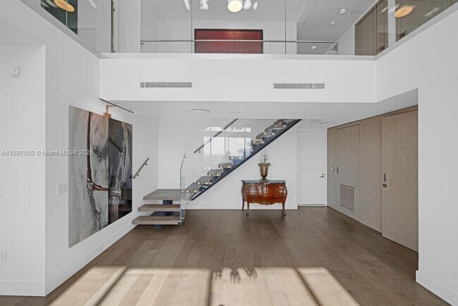 Building Photo - 1040 Biscayne Blvd