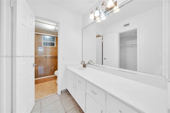 Building Photo - 3181 SW 13th St