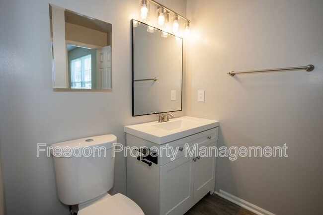 Building Photo - 10116 Wimbledon Ct