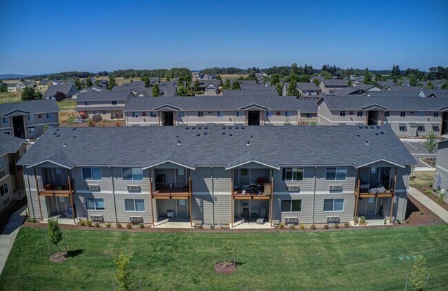 Building Photo - Country Living with Modern Flair: Wake up to the sounds of nature, Live Minutes from Everything