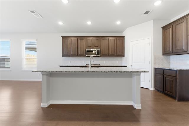 Building Photo - 1804 Star Fleet Dr