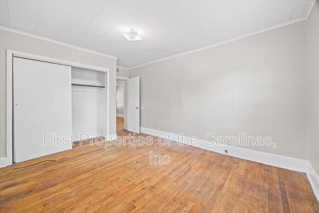 Building Photo - 103 Culp St
