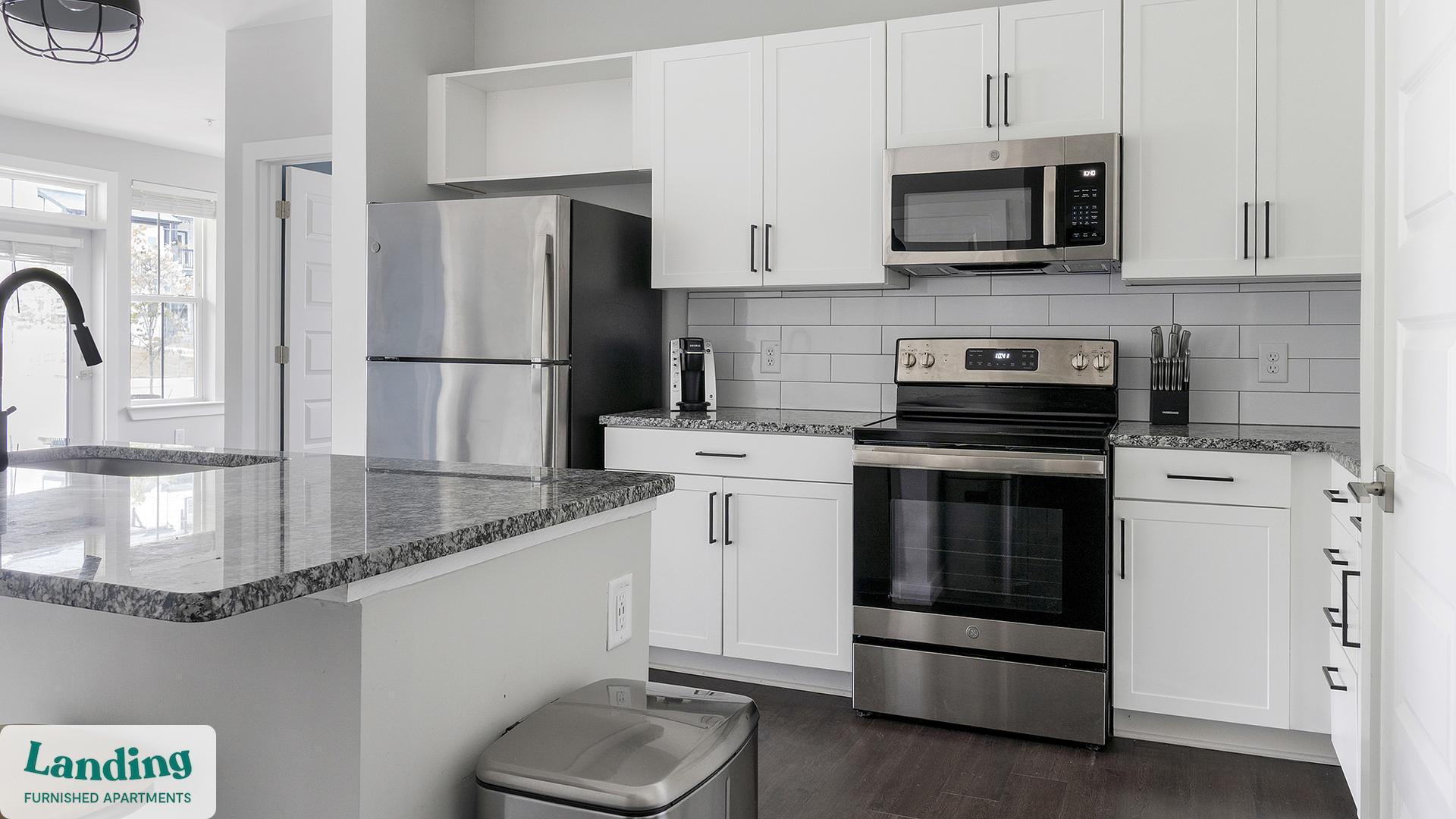 Building Photo - 6025 Riverview Rd SE