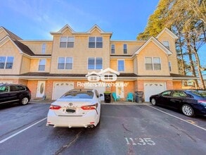 Building Photo - 1135 Arlynn Ln