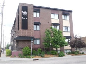 Building Photo - $0 DEPOSIT OPTION. 2 BED 2.5 BATH CONDO AT...