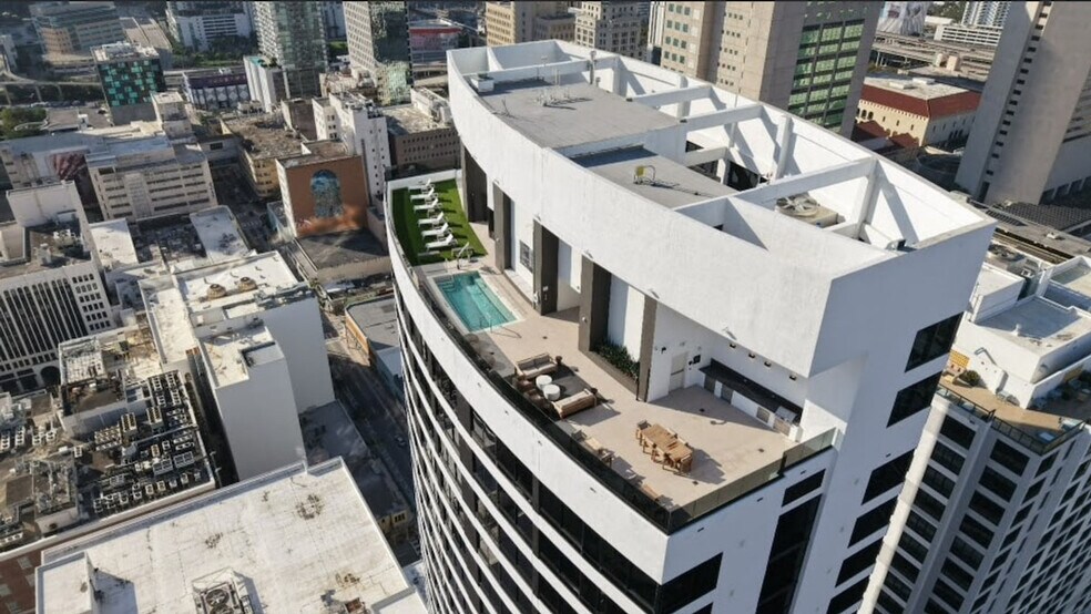 Building Photo - 40 NW 3rd St