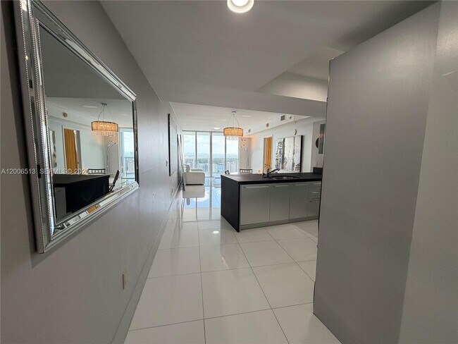 Building Photo - 18201 Collins Ave
