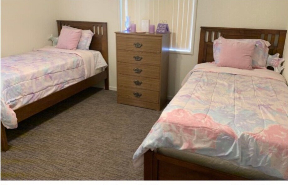 Building Photo - 1233 N G St