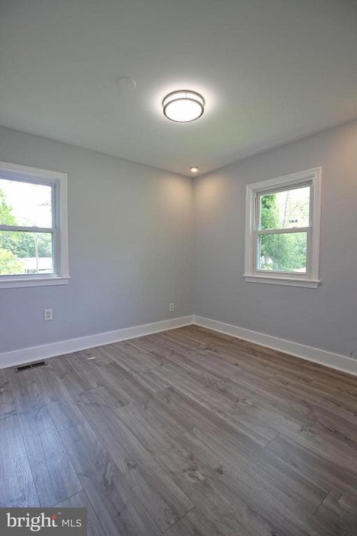 Building Photo - 6811 Glenmont St