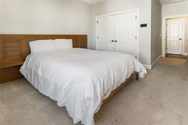 Building Photo - 6408 Radiant Trace