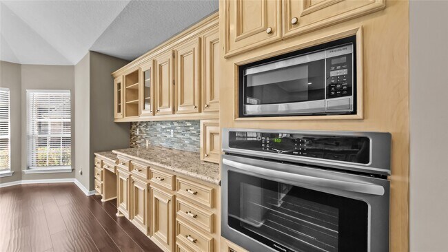 Building Photo - 236 Palais Verde Rd