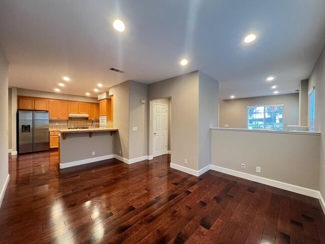 Building Photo - 4102 Voltaire St