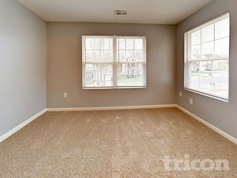 Building Photo - 8151 Deodora Cedar Ln