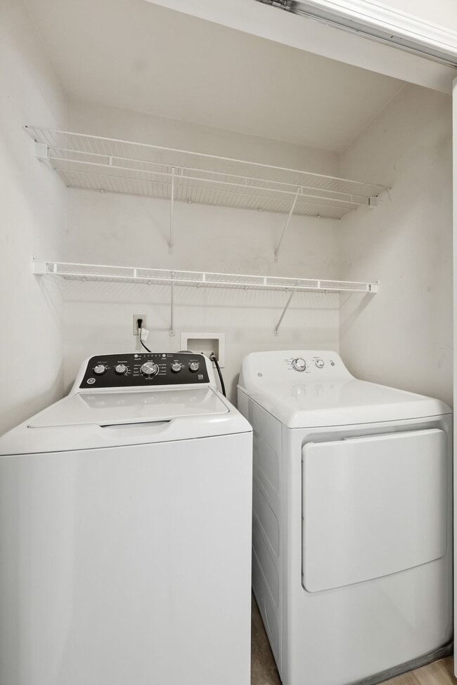 Building Photo - 55 Timber Oaks Trail