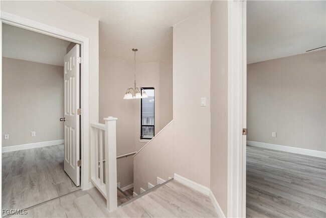 Building Photo - 16051 Amberwood Lake Ct