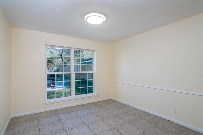 Building Photo - 14930 Walters Rd