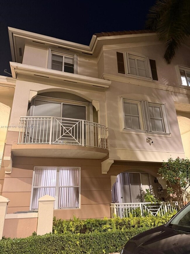 Building Photo - 8970 W Flagler St