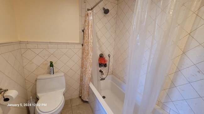 Building Photo - 9771 Paso Robles Ave