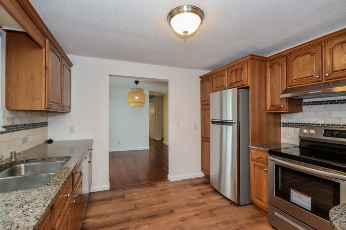 Building Photo - 3864 Townsley Dr