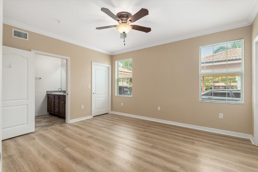 Building Photo - 3918 San Rocco Dr