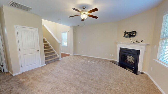 Building Photo - Stylish Two-Story in the dreamy Riverbrooke Community of Raeford!