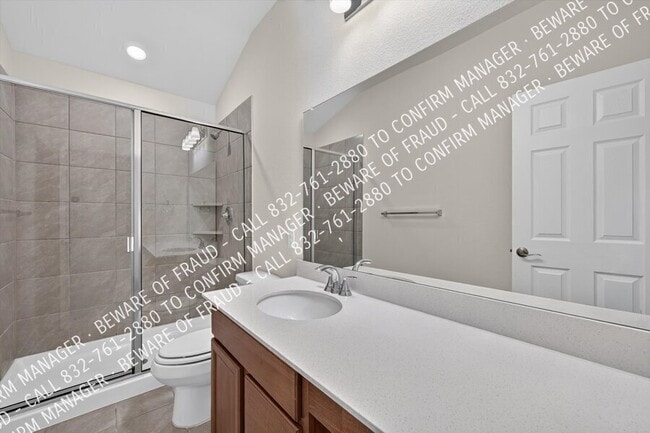 Building Photo - 395 Boroughbridge Dr