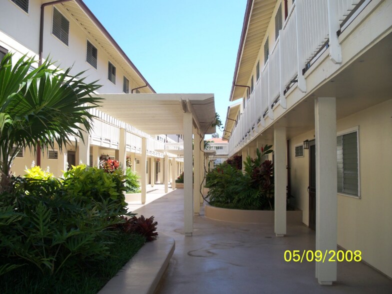 Building Photo - 350 Aoloa St