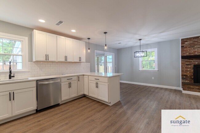 Building Photo - 11319 Harding Rd