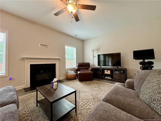 Building Photo - 1748 Stackhouse Dr