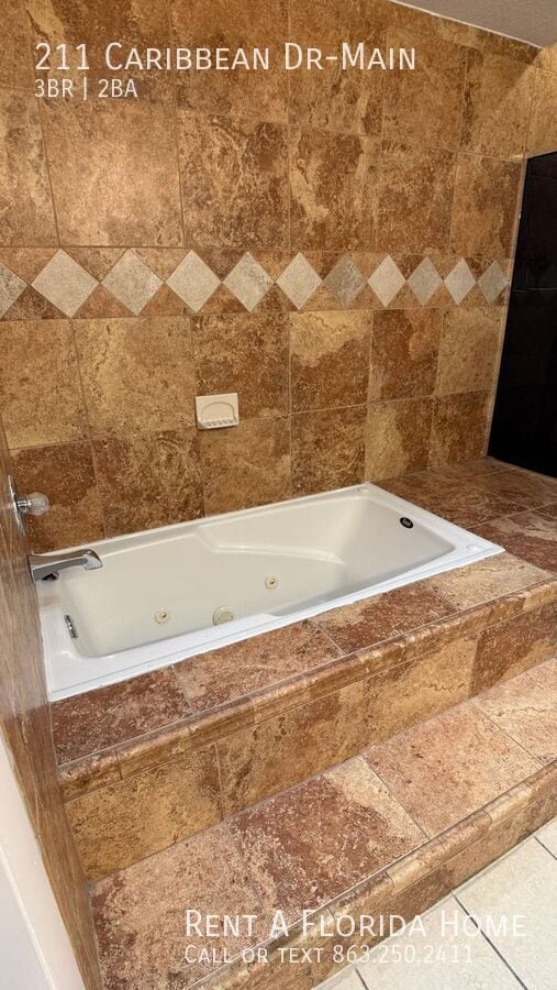 Building Photo - 211 Caribbean Dr