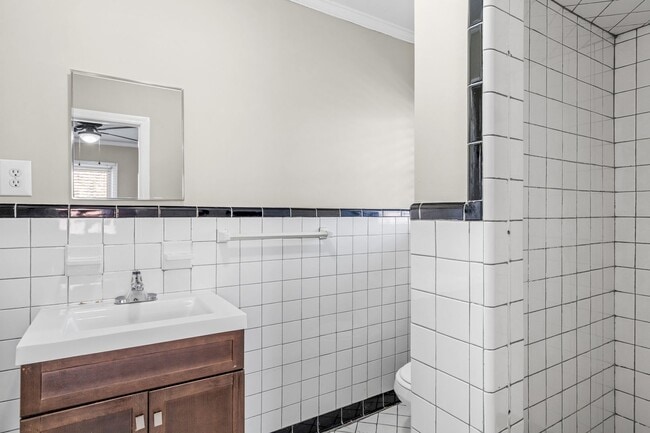 Building Photo - Elon - Large Brick Home, Hardwoods, Granite Counter-Tops, SS Appliances, Fire Place, Carport - Mu...