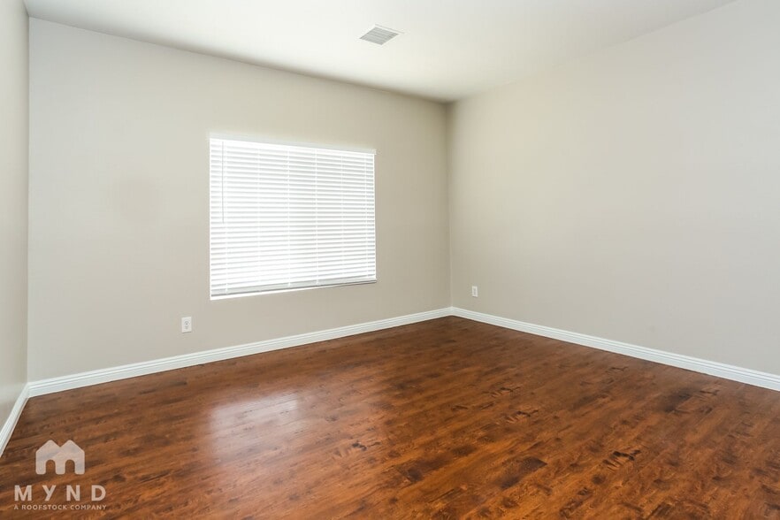Building Photo - 3119 Saleen Ct