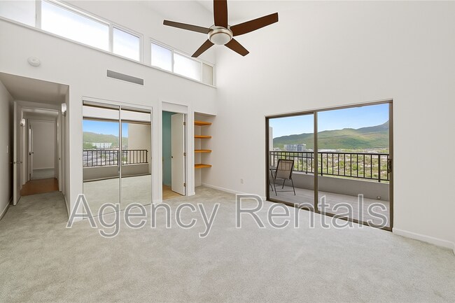 Building Photo - 500 Lunalilo Home Rd