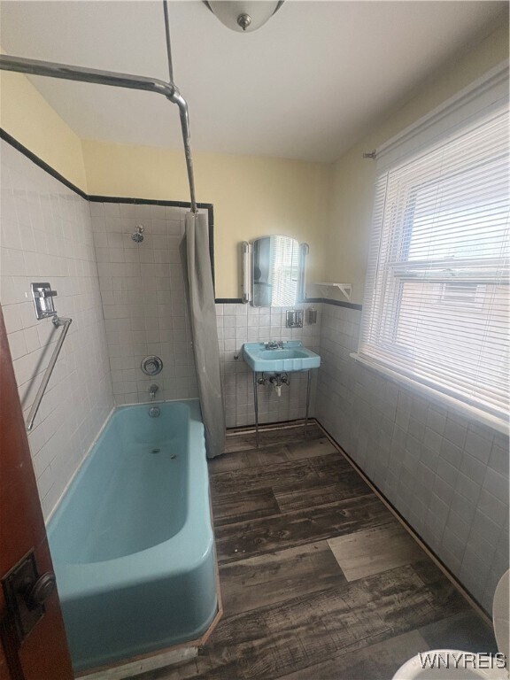 Building Photo - 2239 Willow Ave