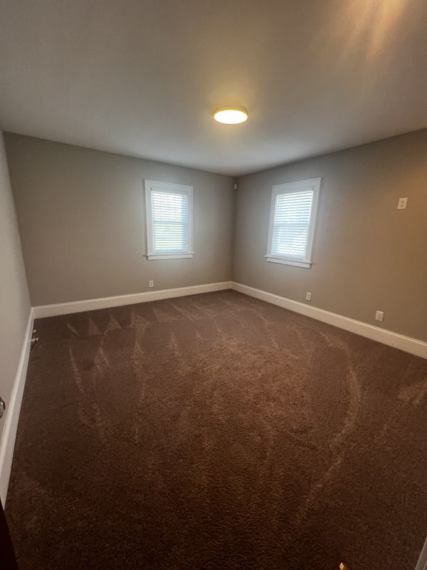 Building Photo - 1229 Long Pond Rd