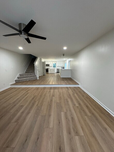 Building Photo - 4485 Ocean View Ave