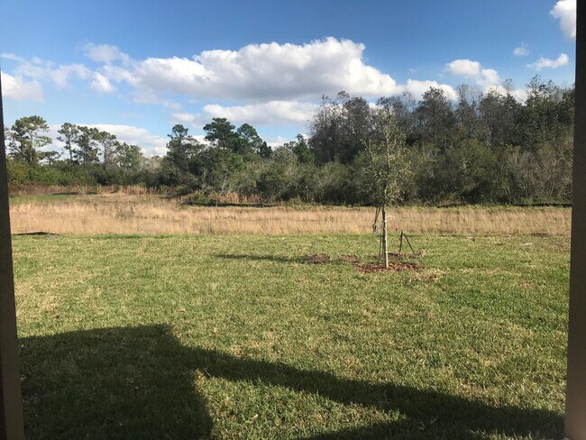 Building Photo - 4 Bedroom, 2 Bath Home in Whaley Creek