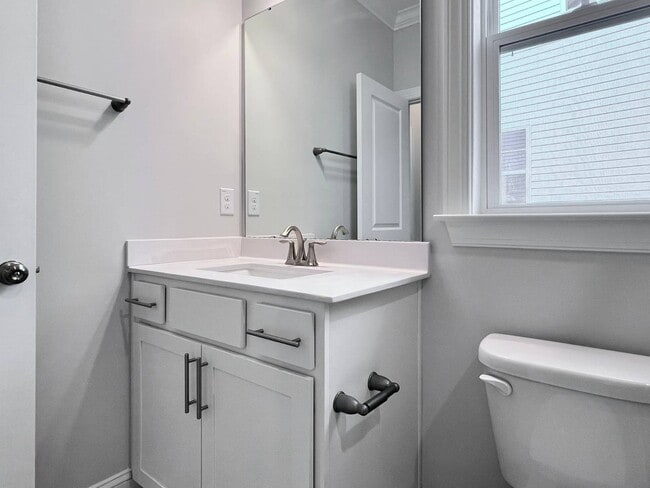 Building Photo - 352 Canyon Gap Wy