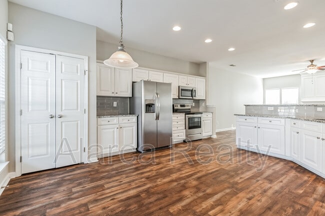 Building Photo - 6922 Cascade Dream Ct