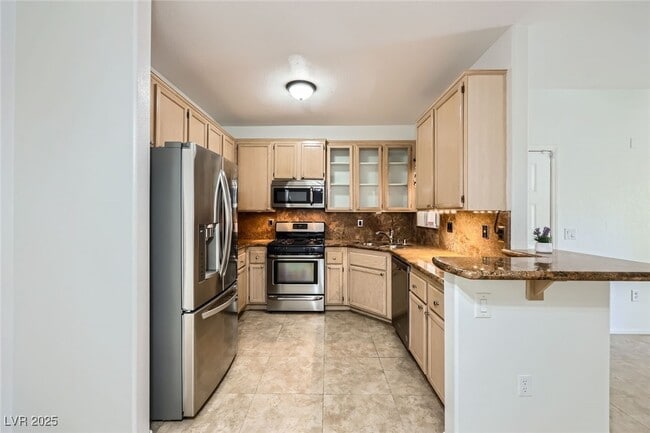 Building Photo - 75 N Valle Verde Dr