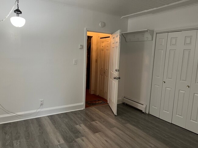Primary Photo - 53 ten broeck st