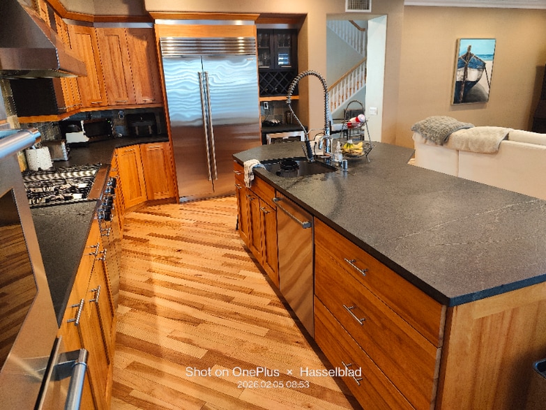 Building Photo - 1417 Sea Ridge Dr