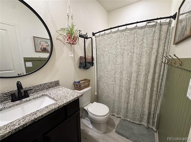 Building Photo - 379 Walnut St