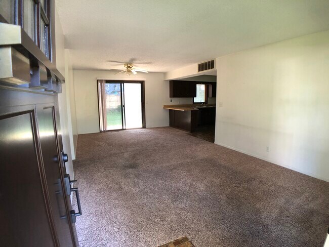 Building Photo - 3455 Fontenac Ct